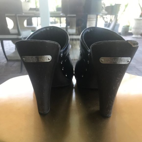 Michael Kors black studded clogs - Picture 4 of 5